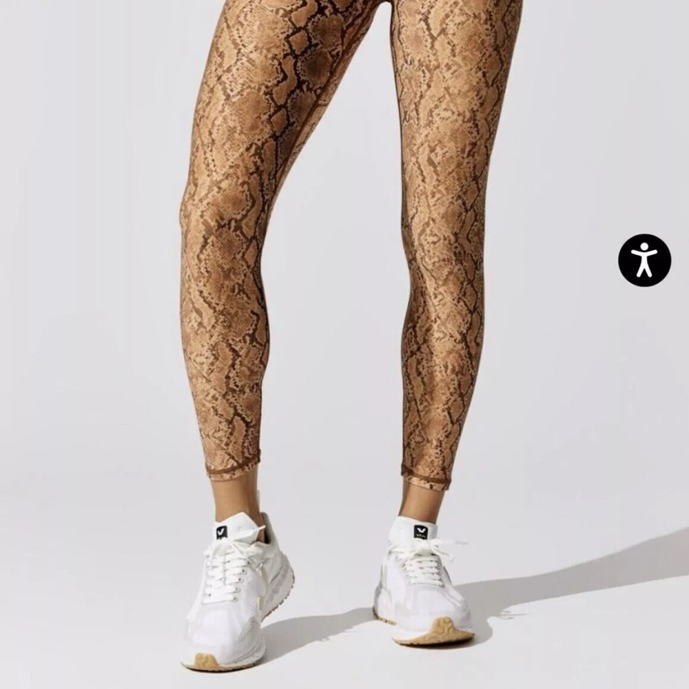 Carbon38 Snakeskin Patterned Leggings for Reptile Enthusiasts
